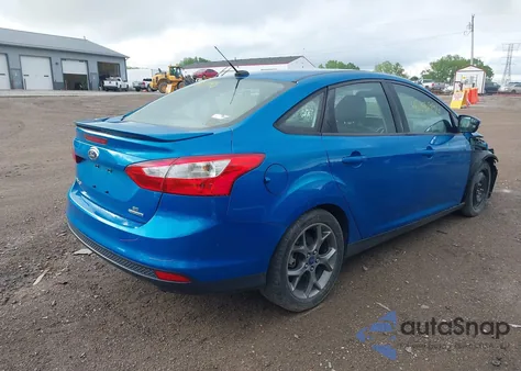 2014 Ford Focus Se z USA, uszkodzony, nr VIN 1FADP3F24EL429306